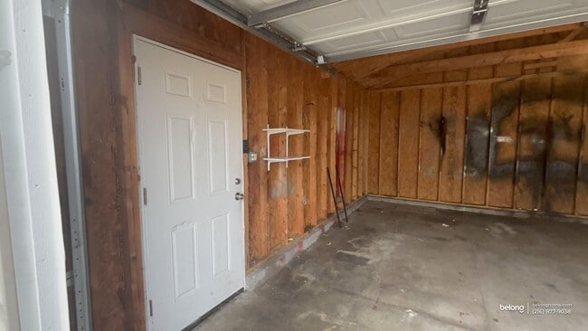 Building Photo - 3366 W 88th St