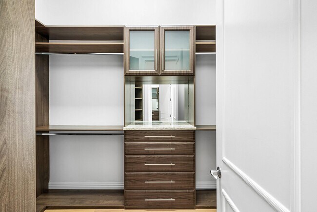 Building Photo - 9599 Moritz Way