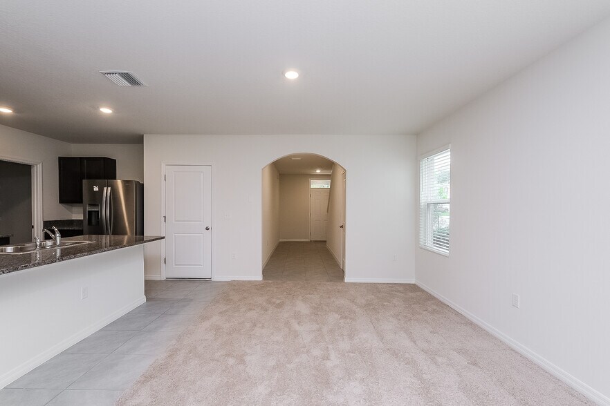 Building Photo - 12409 Pagoda Pl