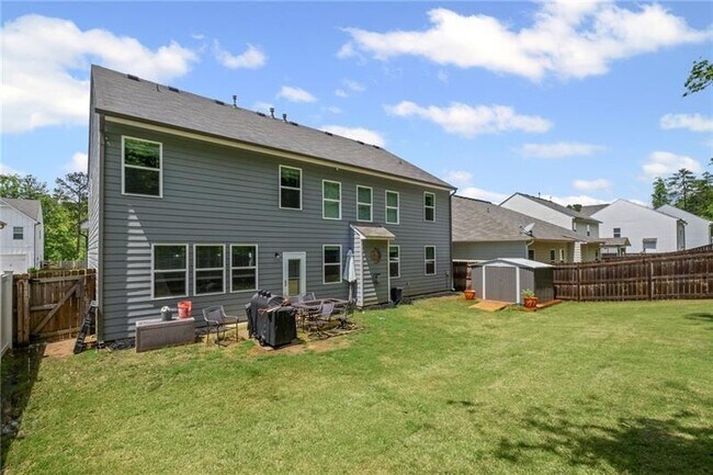 Building Photo - 142 Woodland Ct