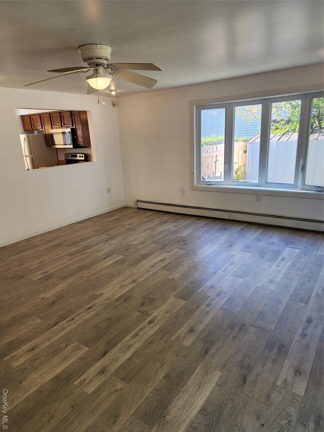 Building Photo - 3 Harbor Hill Ct