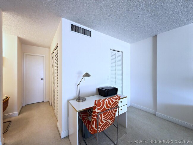 Building Photo - 3546 S Ocean Blvd