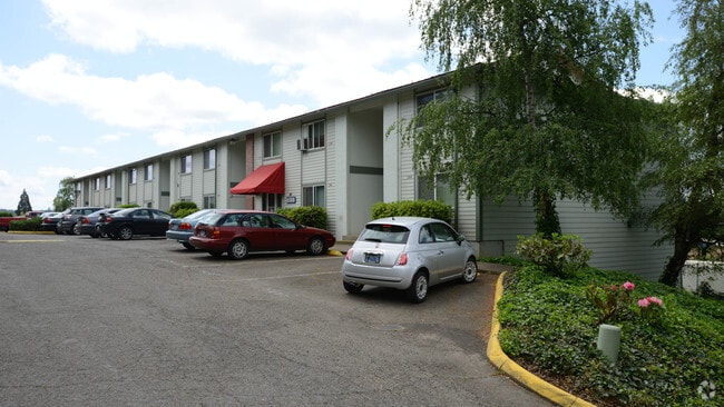 Building Photo - Highland Apartments