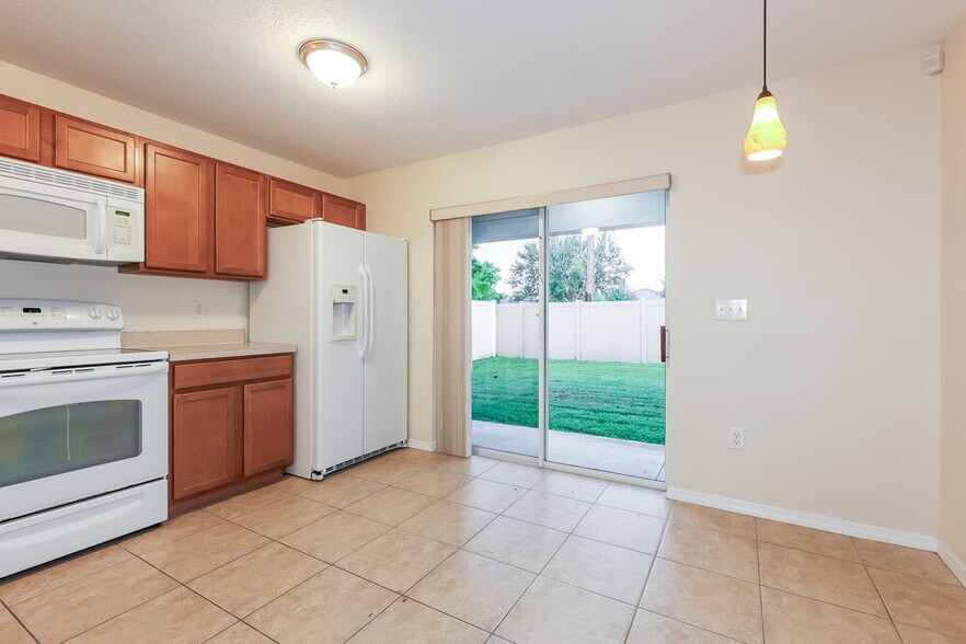 Building Photo - 2205 Colville Chase Dr