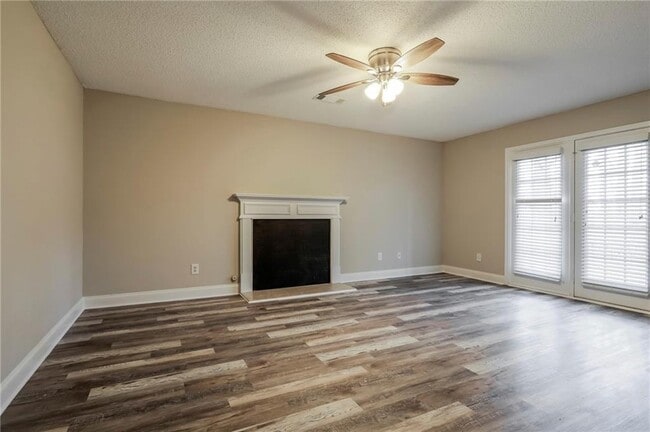 Building Photo - 287 Ambassador Cir