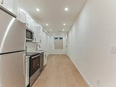 Building Photo - 5540 Bloyd St