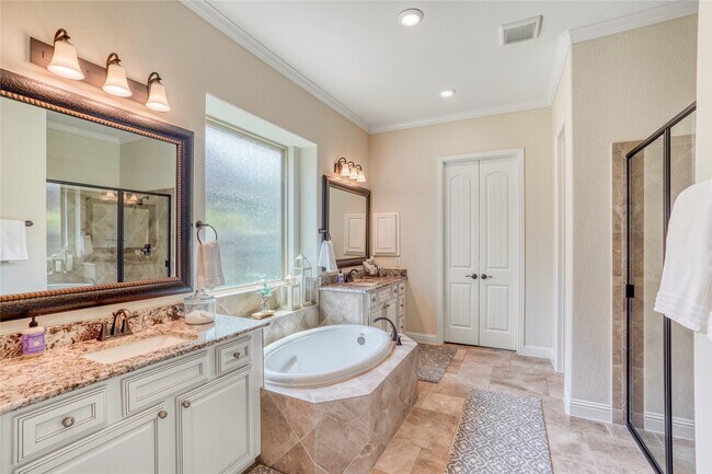 Building Photo - 6318 Sunstone Falls Ln