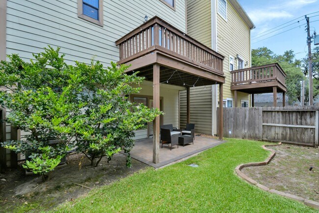 Building Photo - 5341 Nolda St
