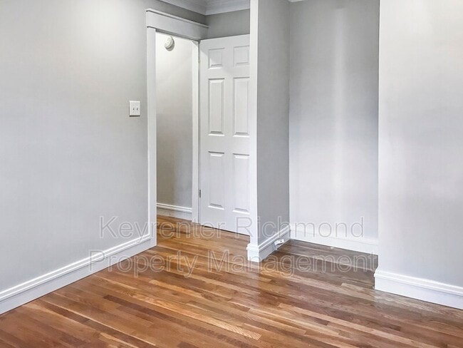 Building Photo - 9322 Huron Ave