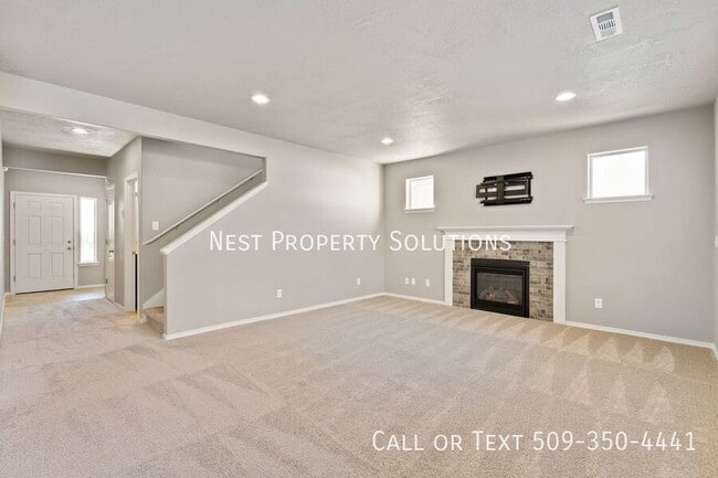 Building Photo - 4280 W Wood Ct
