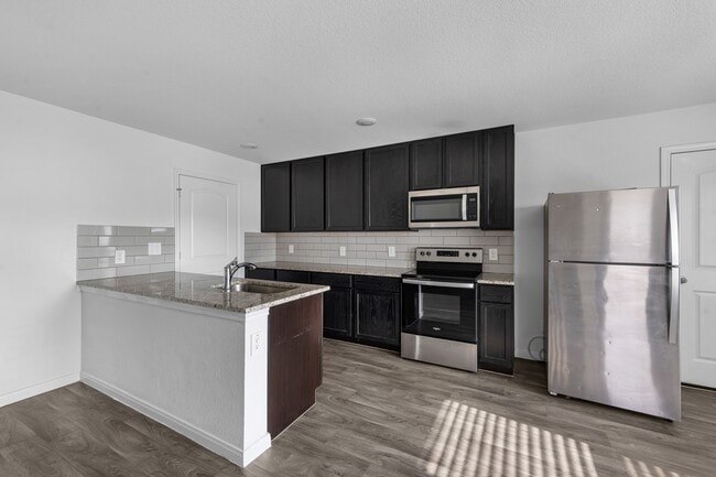 Building Photo - 12998 Sorrento Bay Dr