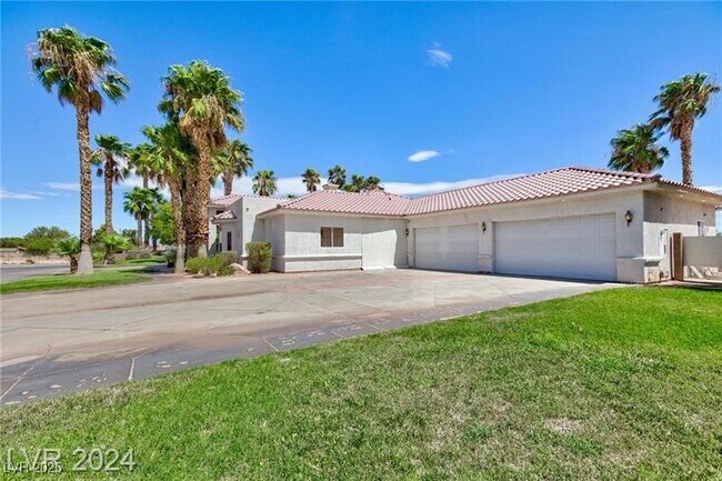 Building Photo - 6525 Ponderosa Way