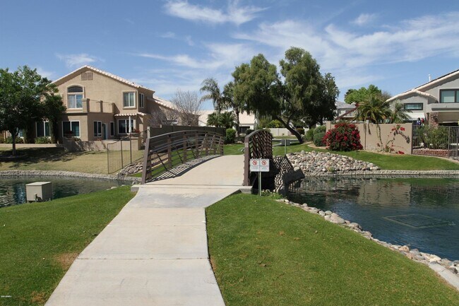 Building Photo - 20722 N 60th Dr