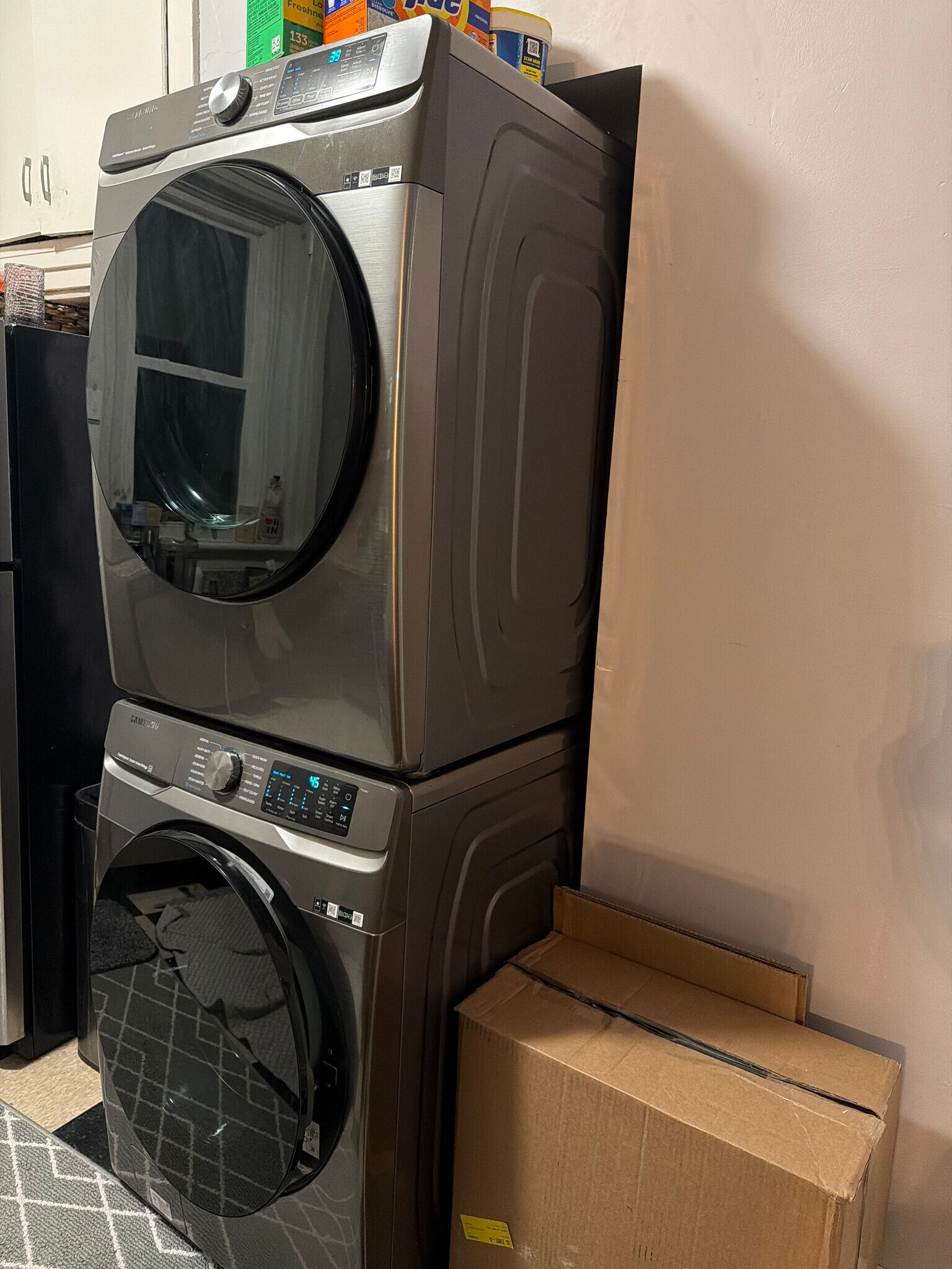 Laundry room - 153 Allen St