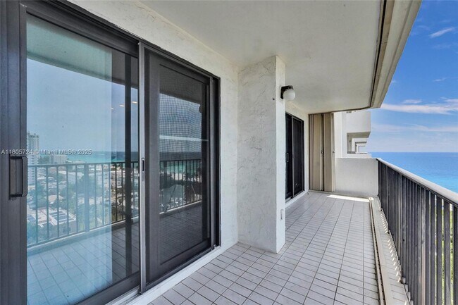 Building Photo - 1201 S Ocean Dr