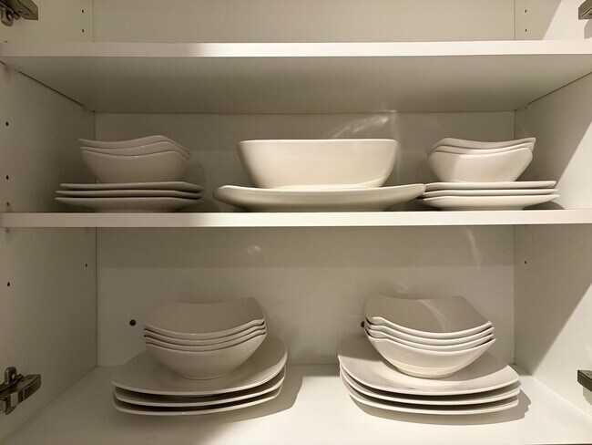 Building Photo - 1734 W Cullerton St