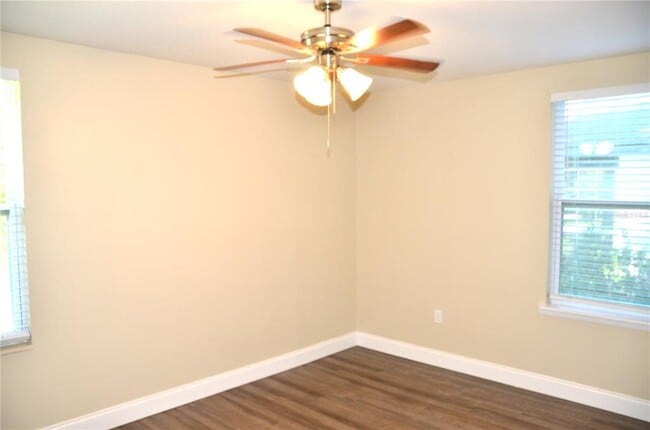 Building Photo - 1108 Flamingo Dr