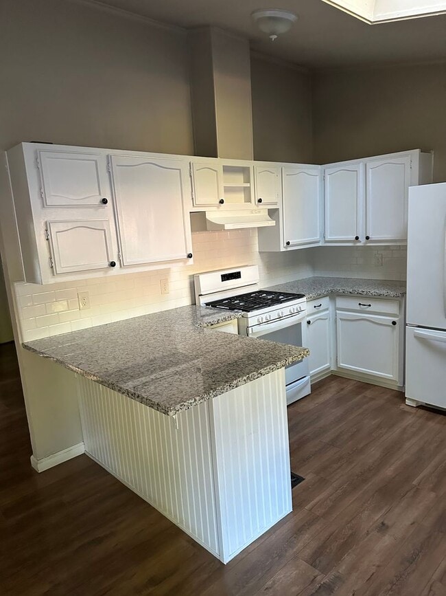 Building Photo - 14667 Bridgeport Cir
