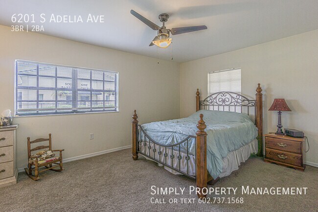 Building Photo - 6201 S Adelia Ave