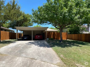 Building Photo - 408 Northway Dr