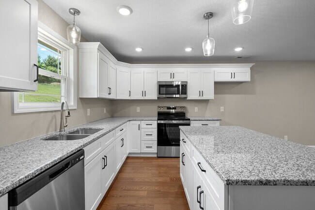 Building Photo - 3776 John Taylor Rd