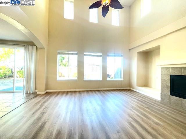Building Photo - 2501 Crystal Way