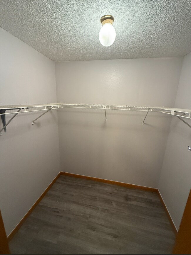 Building Photo - 70 Crockett Rd