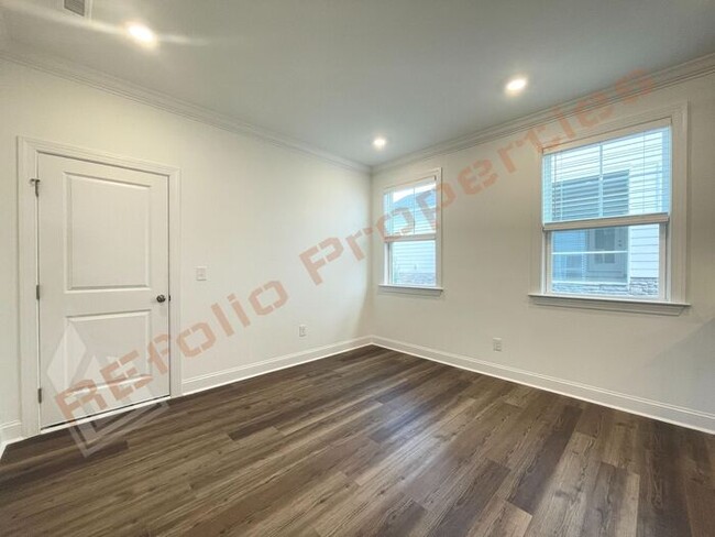 Building Photo - Beautiful Brand New 4 Bedroom, 3 Bathroom ...
