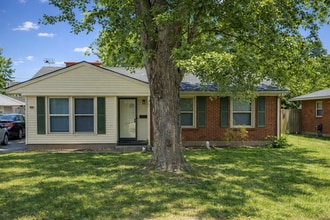 Building Photo - Updated 3 bedroom home located off Bardstown Rd!