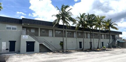 Building Photo - 7701-7713 Davie Road Extension