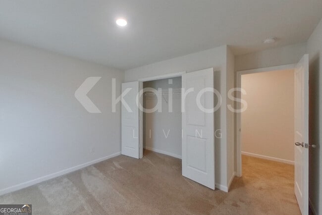 Building Photo - 3440 Bridgewood Dr