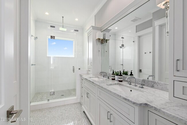 Building Photo - 724 Ponte Vedra Blvd
