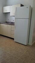 Building Photo - 6300 Cates Ave