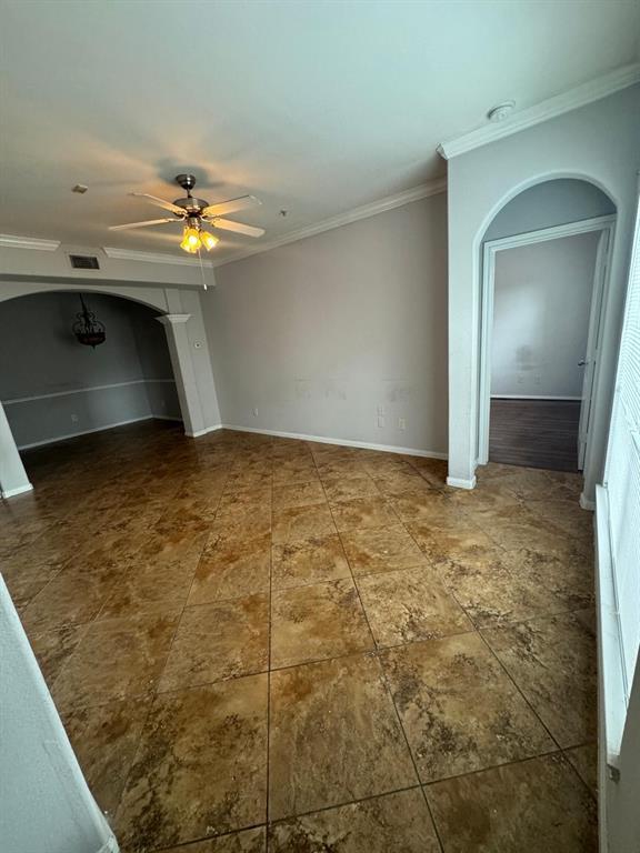 Building Photo - 6289 Wilcrest Dr