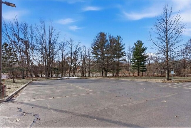 Building Photo - 31 Devereux Ave