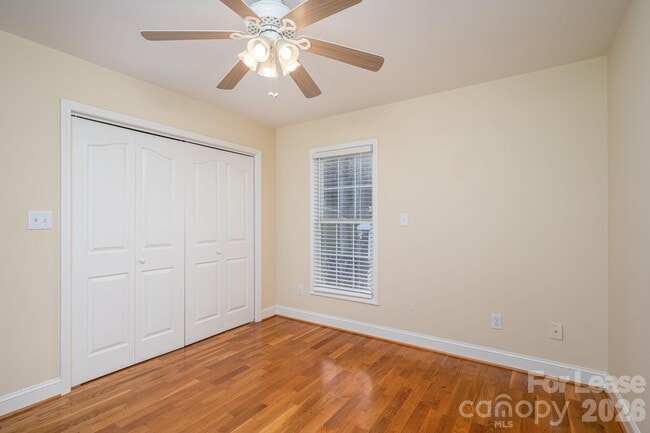 Building Photo - 4626 Little Creek Dr