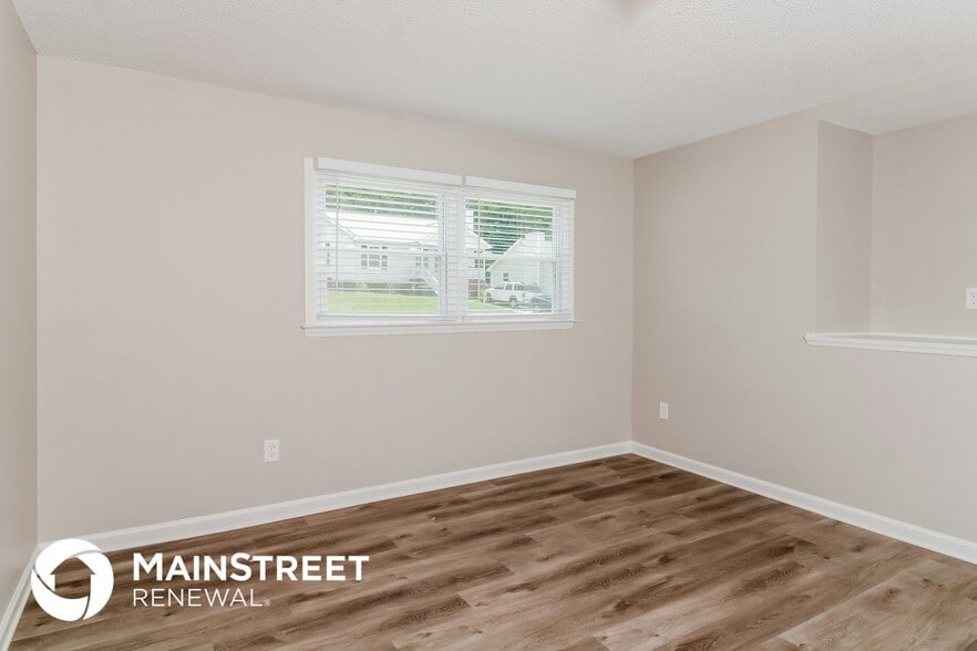 Building Photo - 1039 Glenmont Rd