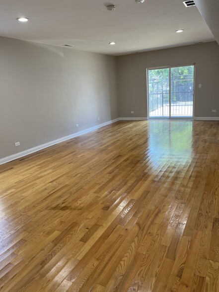 Workspace, living area - 2327 S Sawyer Ave