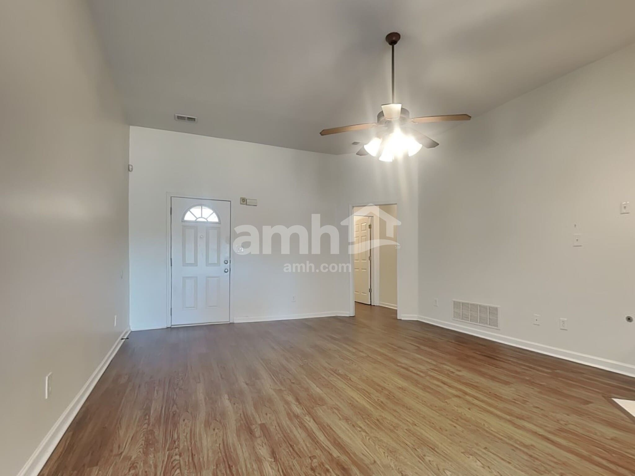 Building Photo - 4082 Colton Dr