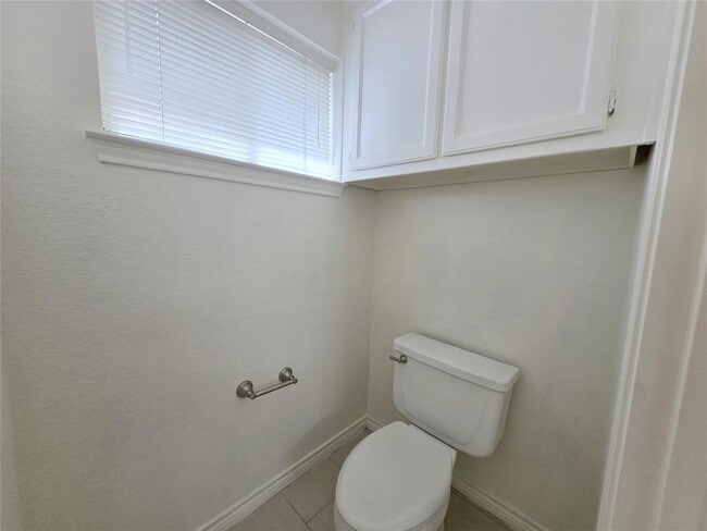 Building Photo - 6415 Taimer Ct