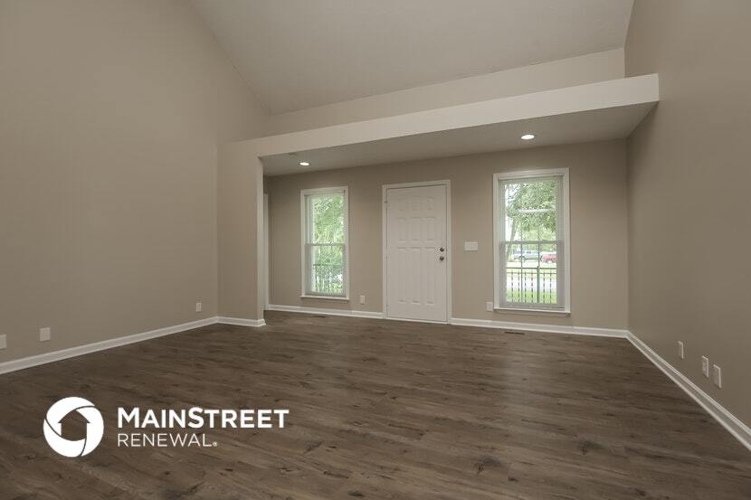 Building Photo - 2319 Centertree Dr