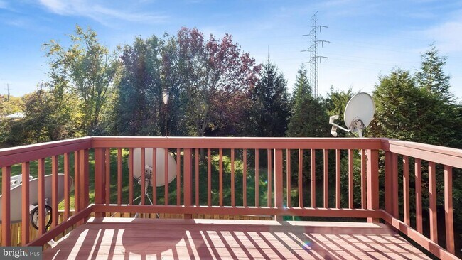 Building Photo - 45416 Baggett Terrace