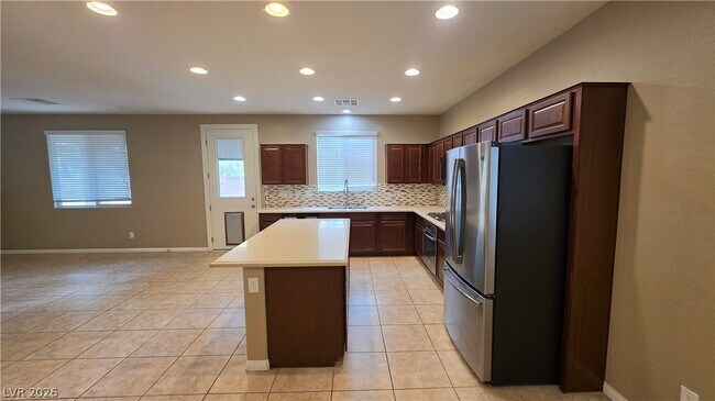 Building Photo - 11322 Castor St