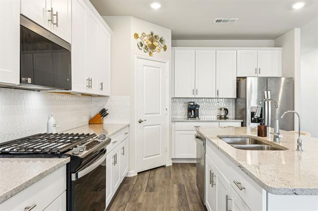 Building Photo - 1008 Edgehurst Dr