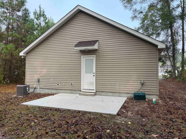 Building Photo - 37 Cochise St