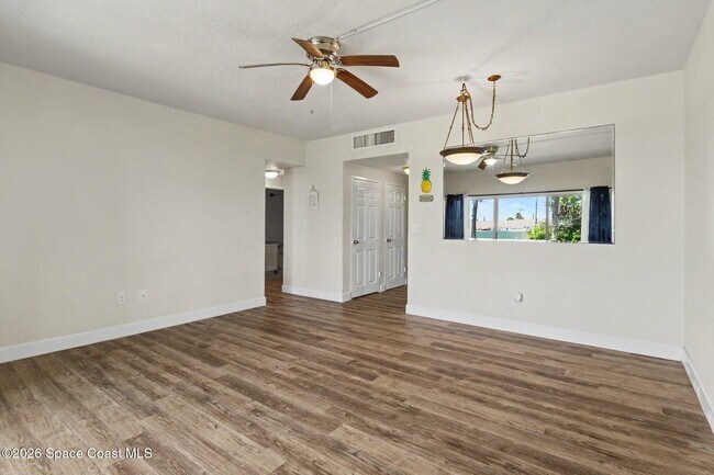 Building Photo - 55 Sea Park Blvd