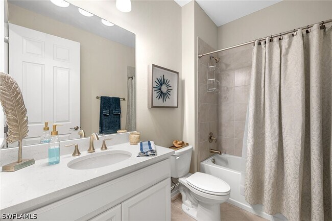 Building Photo - 18713 Lake Hammock Dr