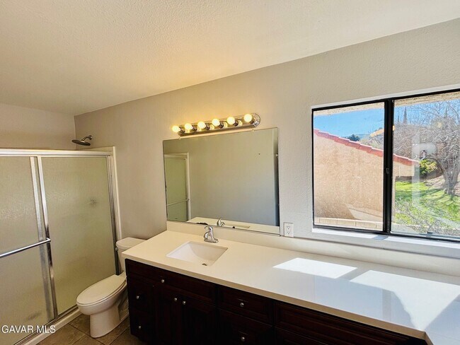 Building Photo - 38343 5th