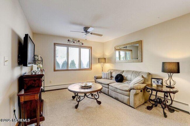 Building Photo - 58 Tunes Brook Dr