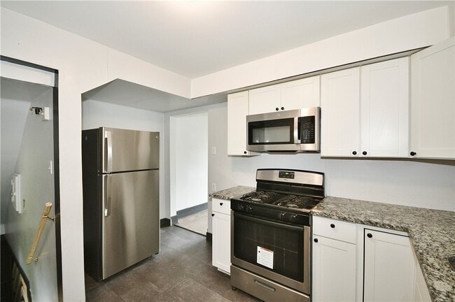 Building Photo - 1404 Marlboro Ave